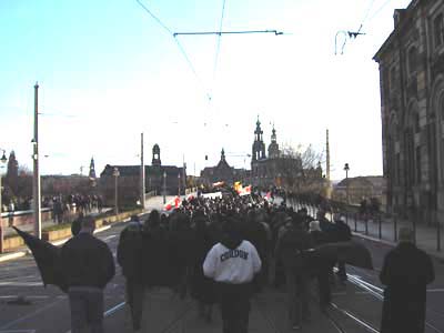 Gedenkmarsch in Dresden am 13. Februar 2005